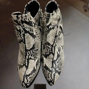 FRANCO SARTO BOOTIES